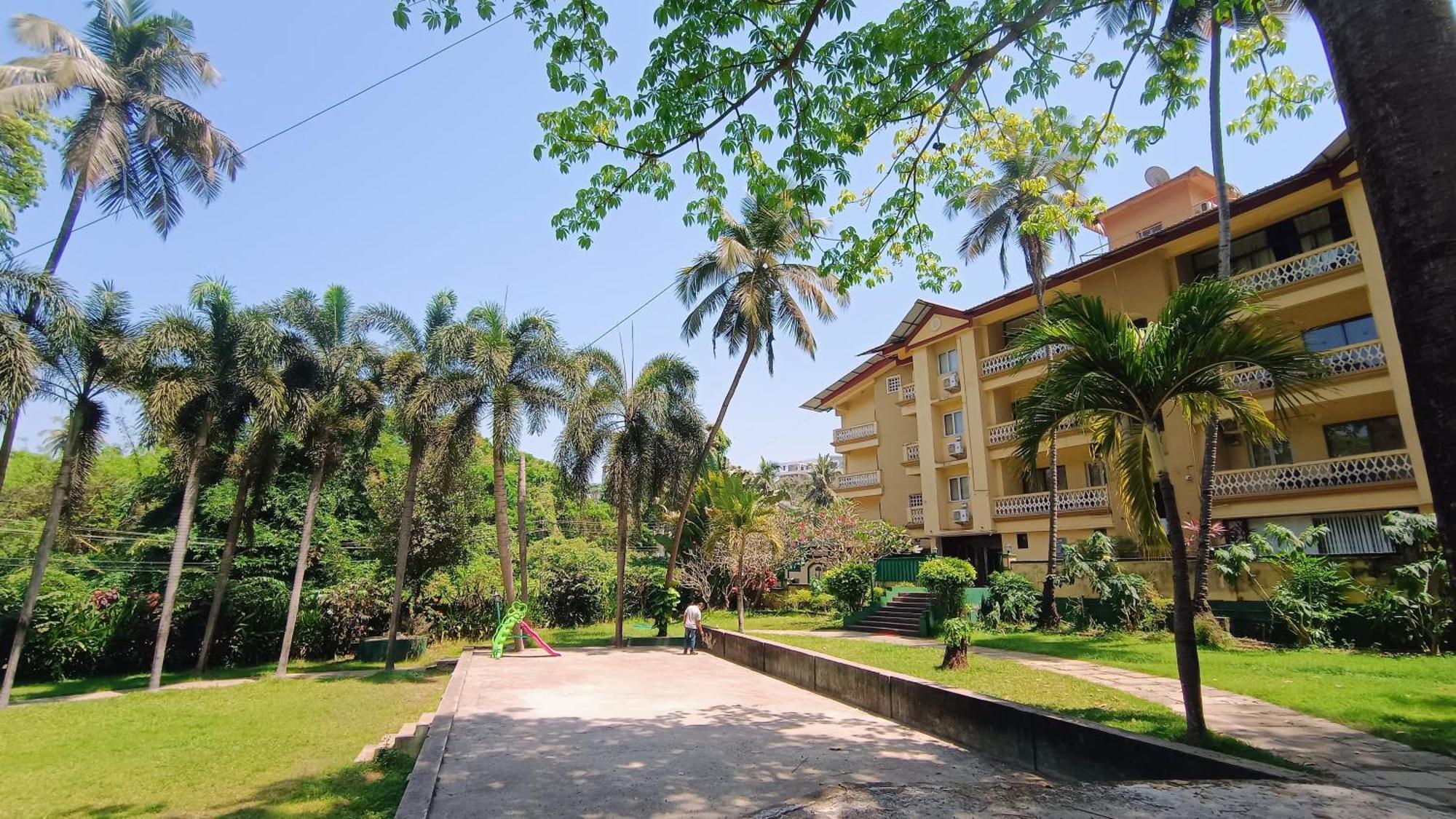 Golden Landmark Green Valley Beach Resort Dona Paula Eksteriør bilde