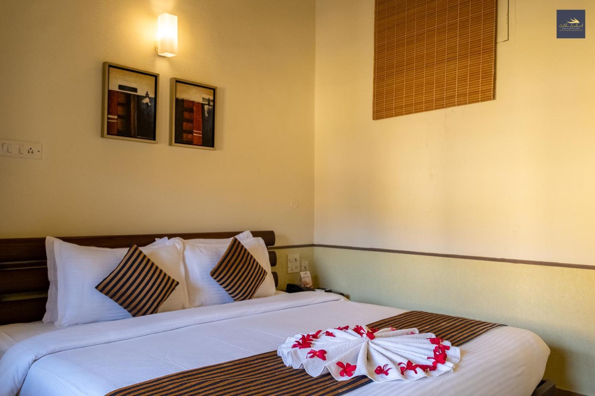 Golden Landmark Green Valley Beach Resort Dona Paula Eksteriør bilde