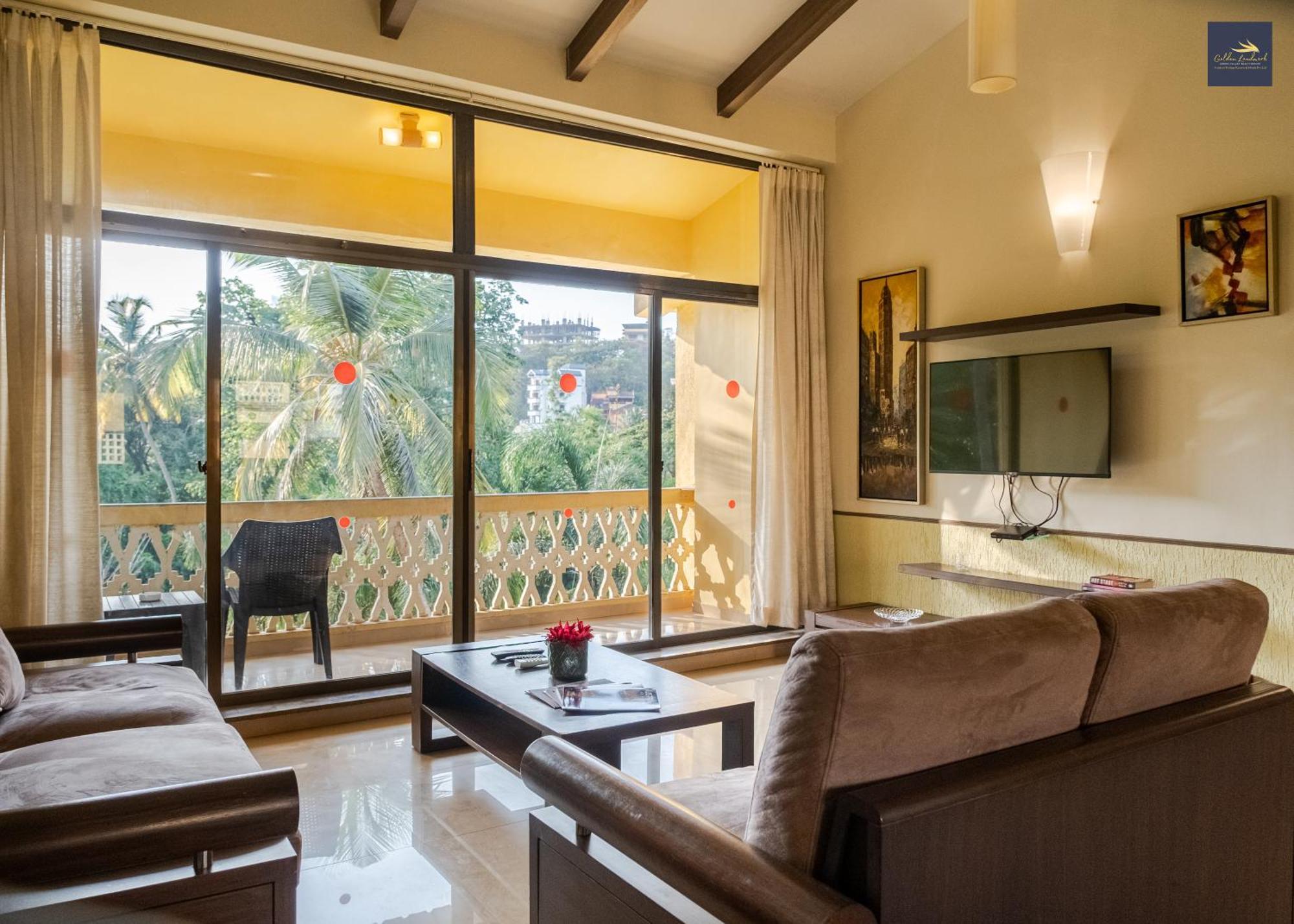 Golden Landmark Green Valley Beach Resort Dona Paula Eksteriør bilde